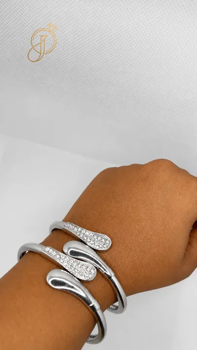 Serena Bangles