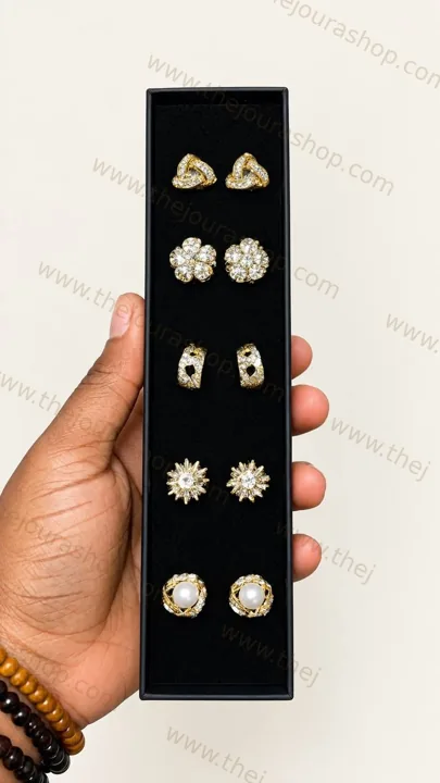 Aurelia Stud Collection